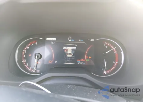 2025 Toyota Rav4 Xle z USA, uszkodzony, nr VIN 2T3W1RFV1SW377384